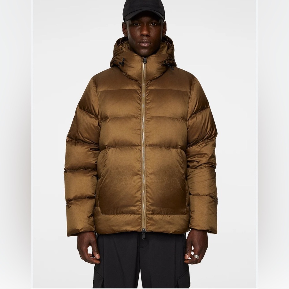 NWT J.Lindeberg Men's Tan Puffer Jacket winter cozy feather filling lightweight